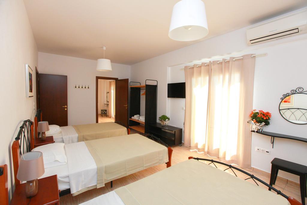 Kallisti Apartments Skiathos Chora Chambre photo