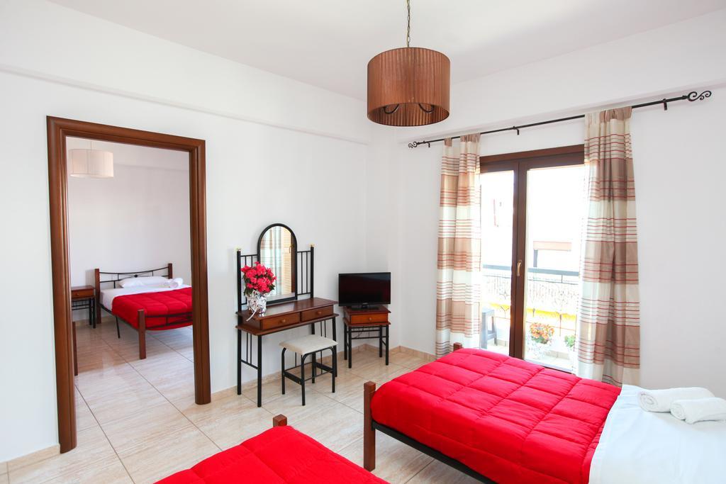 Kallisti Apartments Skiathos Chora Chambre photo
